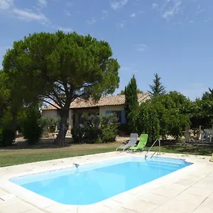 https://mas-des-collines.fr-provencehotel.com